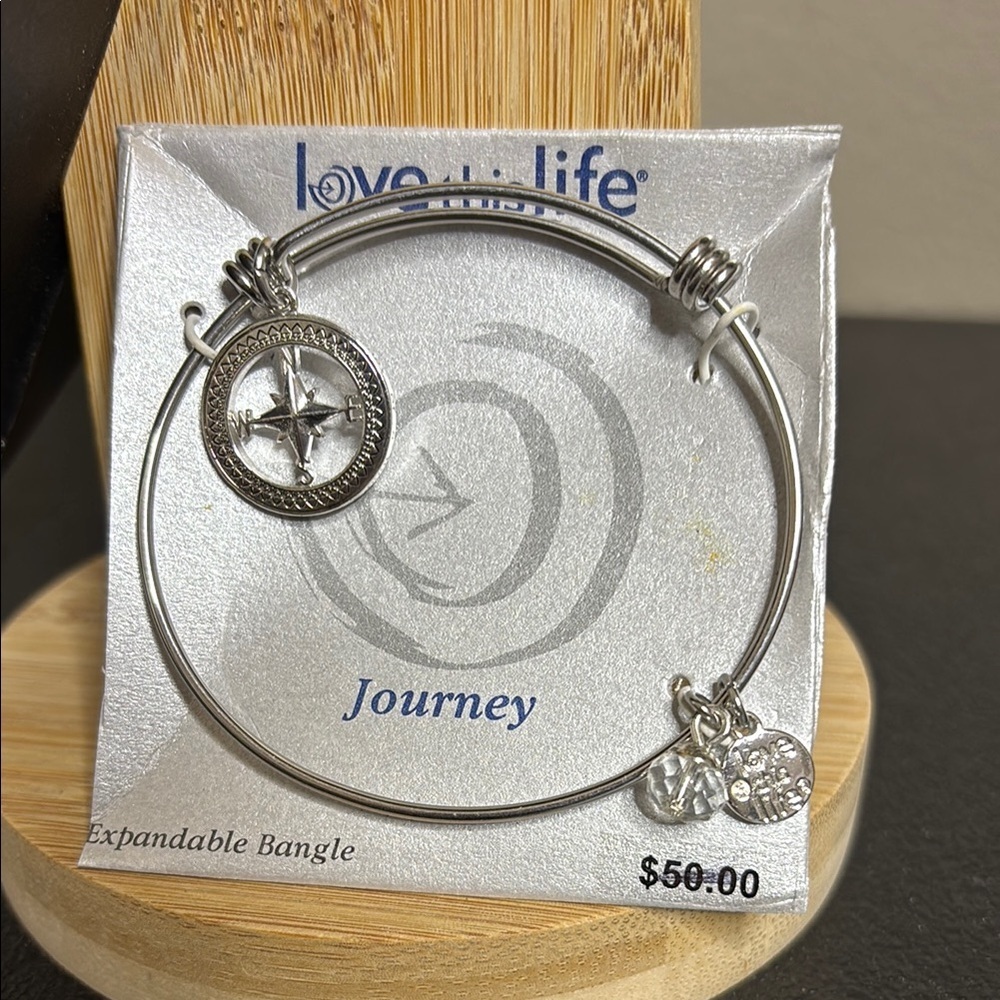 NWT Live this Life Journey Compass Charm Silver Tone Adjustable Bangle Bracelet